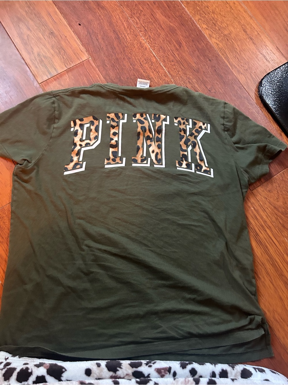PINK Victoria's Secret Olive Green Leopard-Logo Large T-Shirt